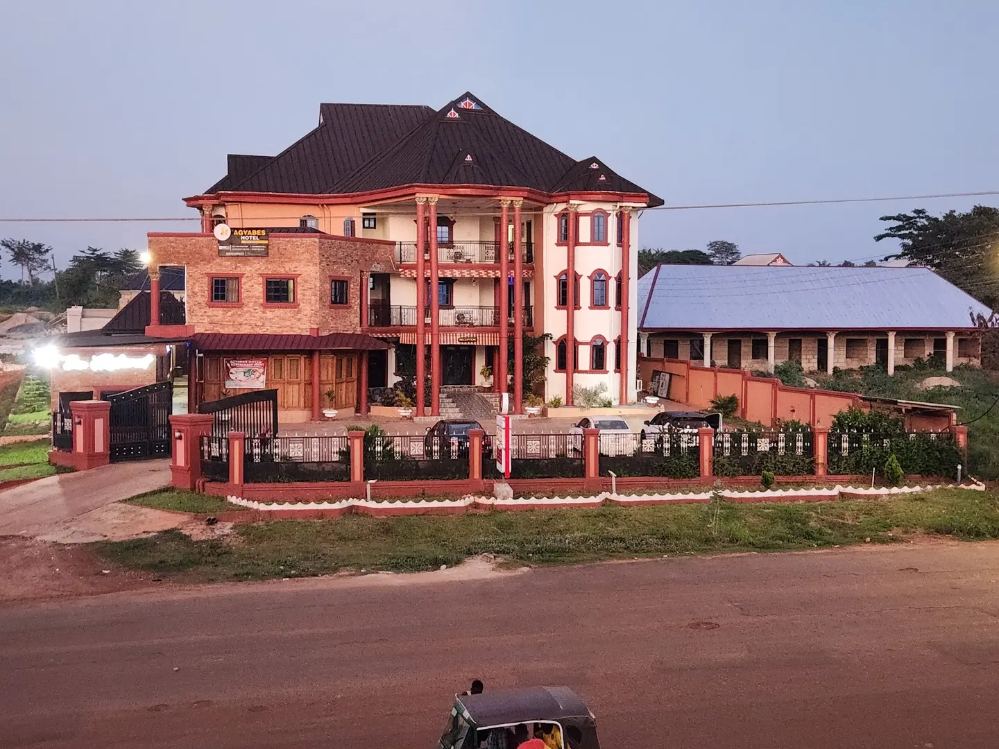 Agyabes Hotel exterior in Goaso