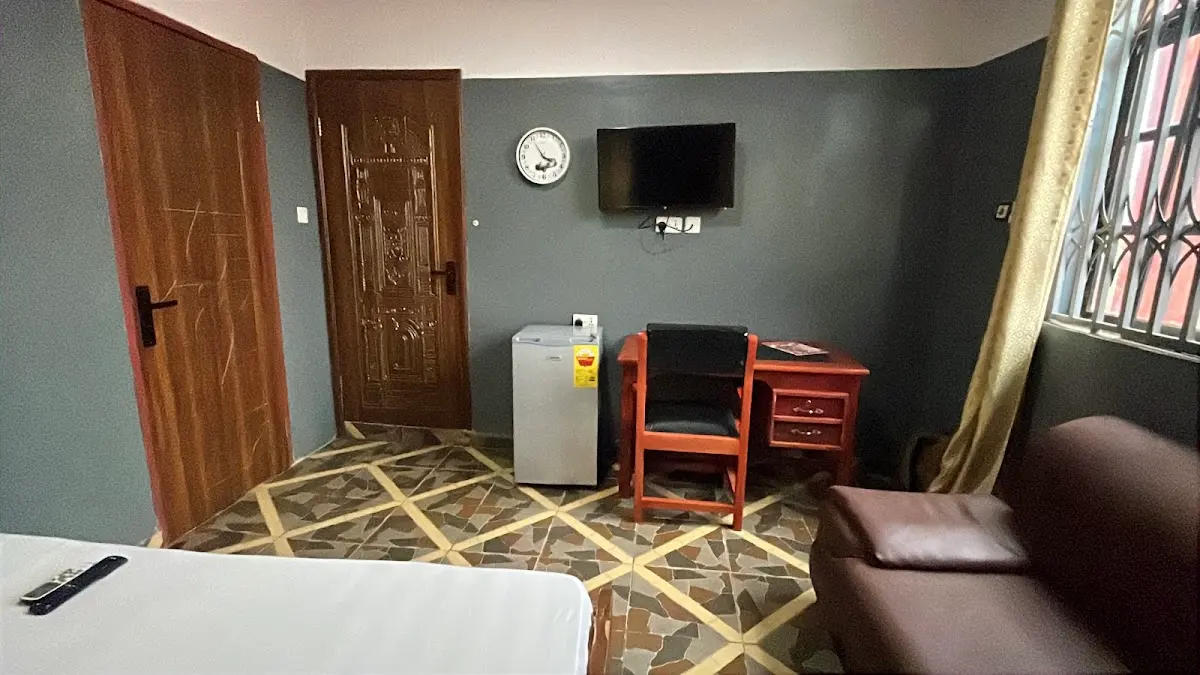 Agyabes Hotel interior